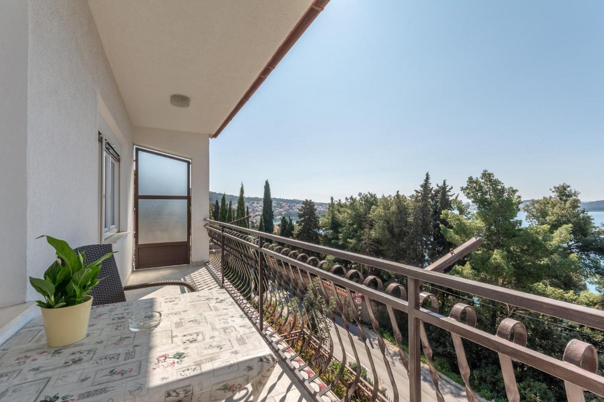Apartments Mimi Trogir Chambre photo